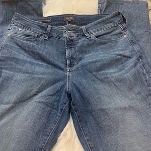 DNY J ' Marilyn Straight Jeans size 12